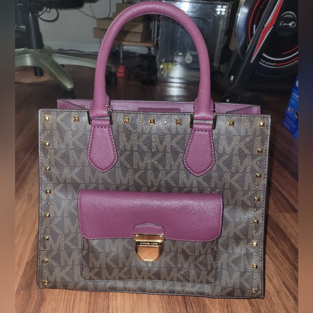 MICHAEL kors  Bridgette   BRN/PLUM MEDIUM CROSS BO